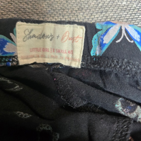 Shadows + Dust Girls Butterfly Print Leggings Black Blue Purple Size XS 4/5 - Picture 5 of 5